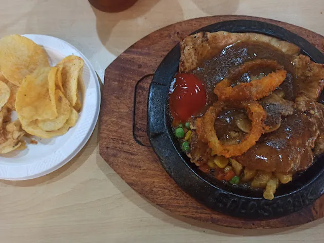 Solo Steak Solo Grand Mall ''8''