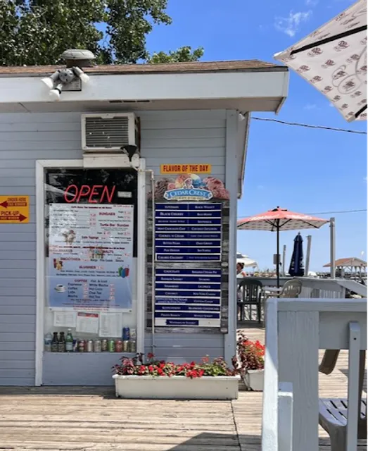 Dockside Ice Cream and Deli