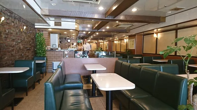 Coffee Peace Shinjuku Odakyū Halc