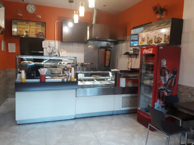 Halal Kebab & Pizza...caffe. Servizio a domicilio