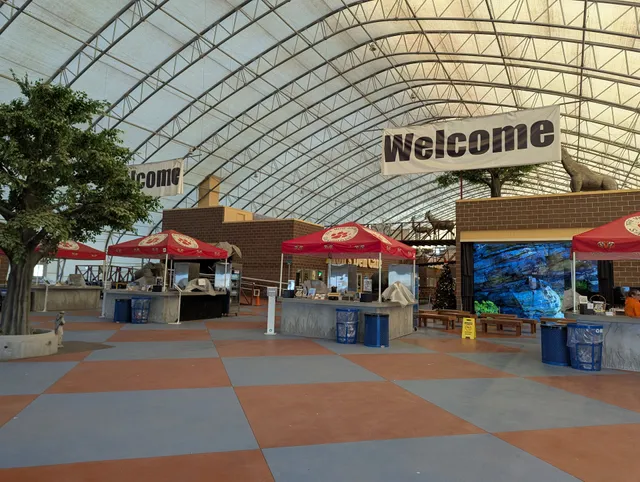 Wild Animal Sanctuary Ice Cream Shop