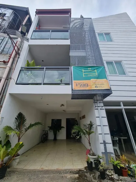 Hotel Pressie by SMS Hospitality