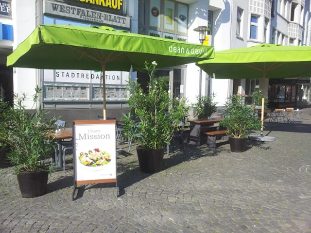 dean&david | Bowls, Salate, Curries & Smoothies in Bielefeld