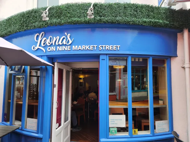 Leona's on Nine Market Street
