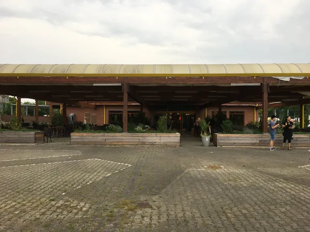 photo-1