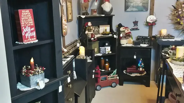 Brett&Tonya's Primitives