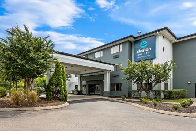 Clarion Pointe Franklin - Nashville Area