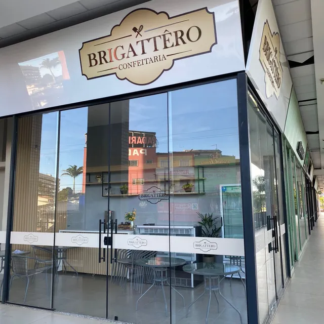Brigattêro Confeitaria - Bolos Personalizados e Bolos de Aniversário - Gama / DF