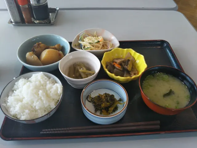 レストランりふれ