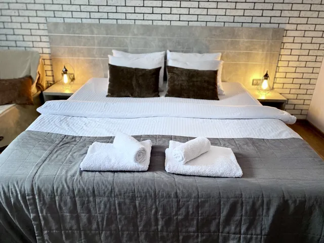 "Five-story" с бассейном