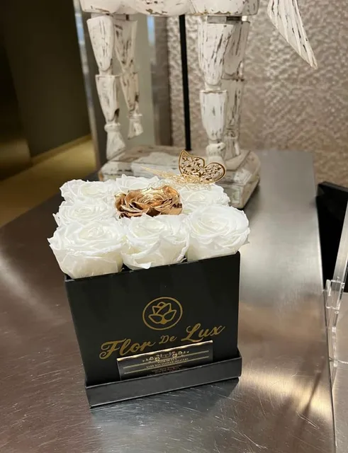 Flor De Lux