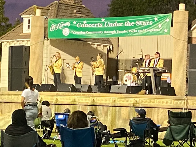 City of Cerritos Concerts Under the Stars