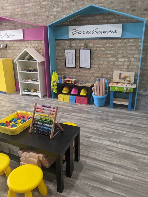 Luna y Cielo Play Cafe