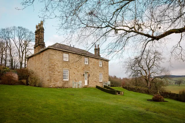 Stank House Farm Holiday Cottage