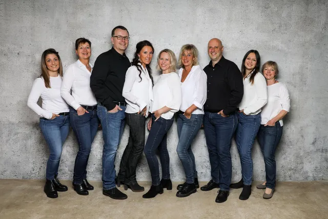 TUI ReiseCenter Wesselstraße - in der Bonner Innenstadt nicht weit vom Bonner Münster