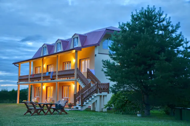 Domki i Pokoje Nad Soliną