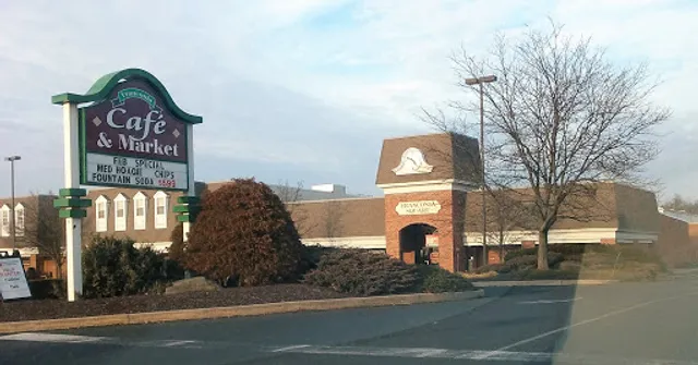 Franconia Square Cafe & Market