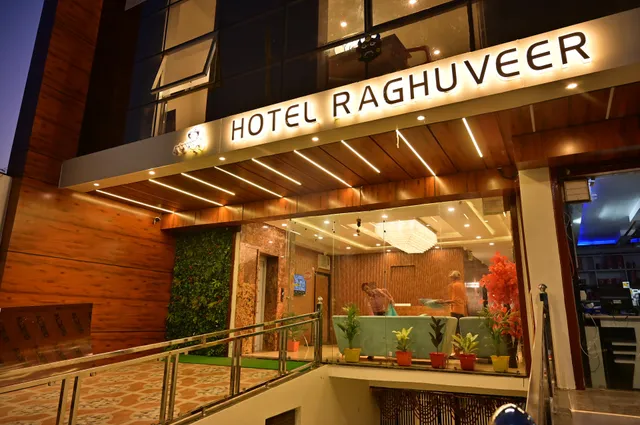 Hotel Raghuveer