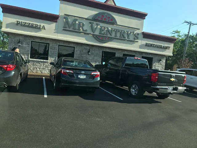 Mr. Ventry's Pizza on the Boulevard