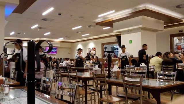 La Casa de Toño en Mundo E