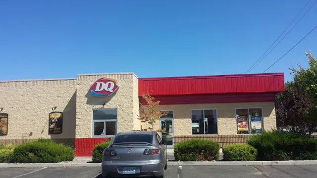 Dairy Queen Grill & Chill