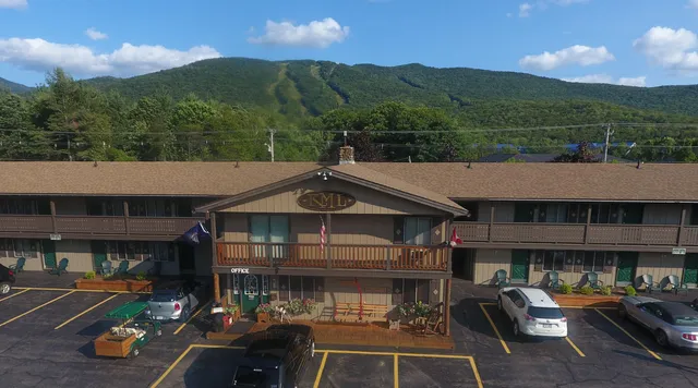 The Kancamagus Lodge