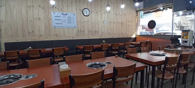 조박사부대찌개 본점