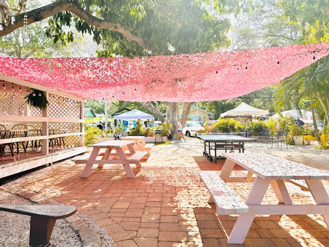 The Wine House + BBQ