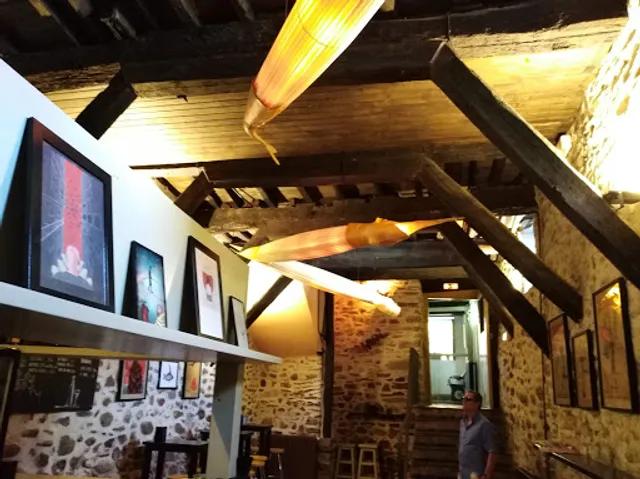 Vinomio Bar & Botánico