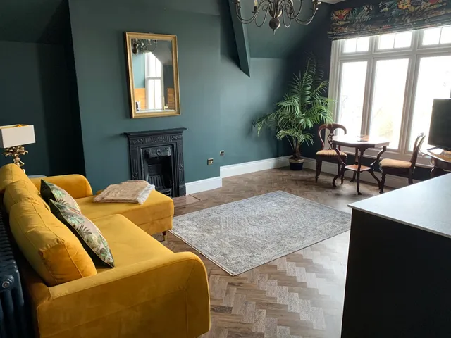 Lletty by Orenda-Luxe