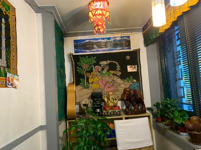 Royal Indian Restaurant