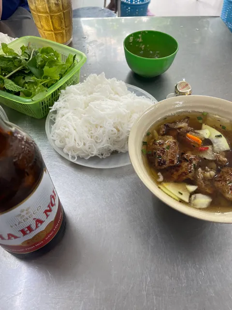 Bún chả - nem rán bà Trang