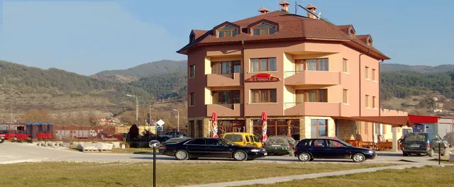 Хотел Краище