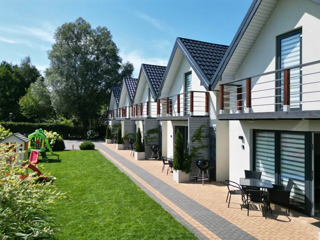 Niebiańskie Zacisze - Domki nad morzem z sauną i basenem