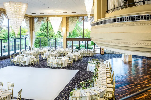 Victoria in the Park