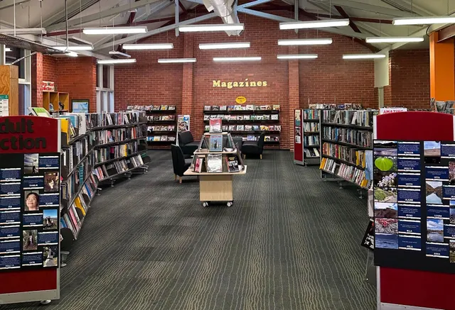 Mervyn Kemp (Tawa) Library | Te Takapū o Patukawenga