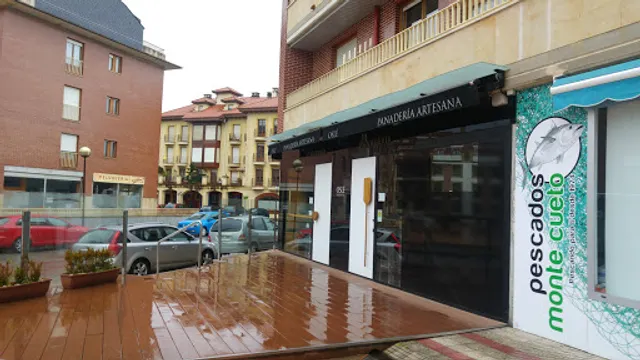 Cafeteria Panaderia Oslé Saron