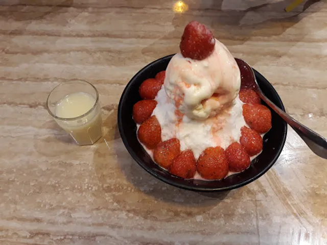 Chingoo Korean Food & Space