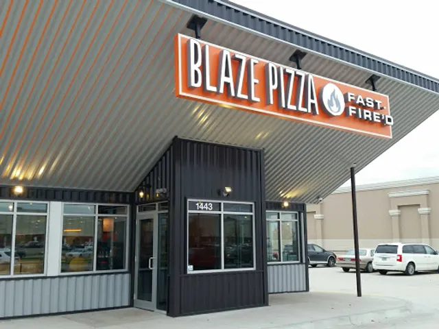 Blaze Pizza