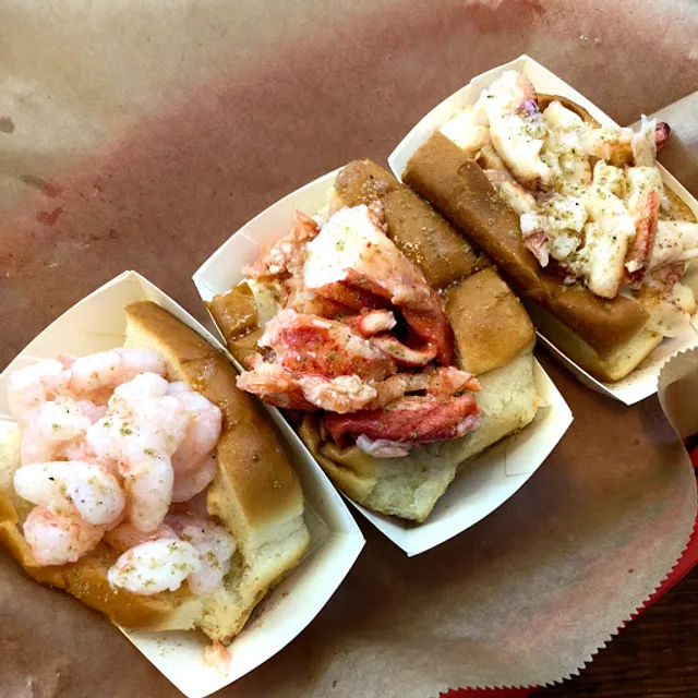 Luke's Lobster Midtown East