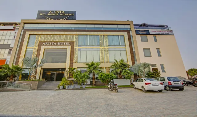Arista Hotel
