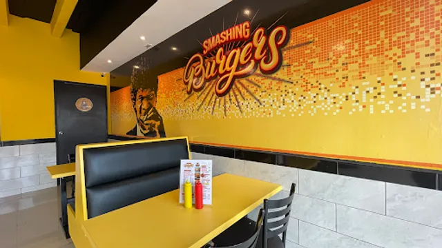 Smashing Burgers - Plaza Las Américas