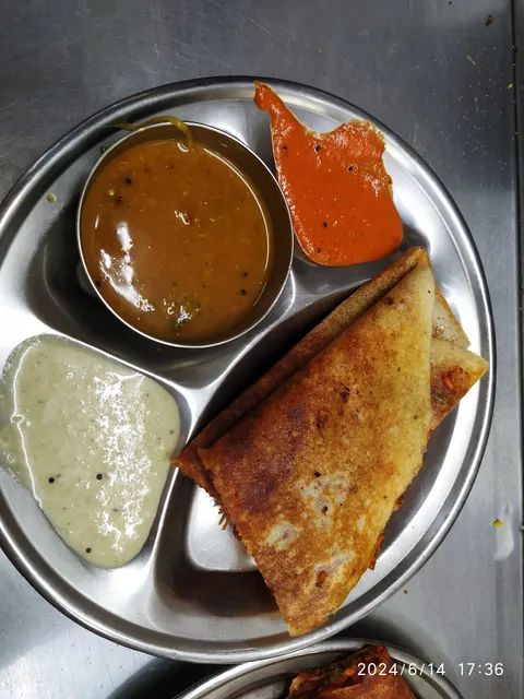 Shree Dhanalakshmi Snacks Centre