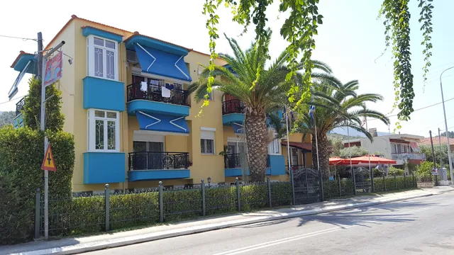 STUDIOS CHRISSI, HOTEL