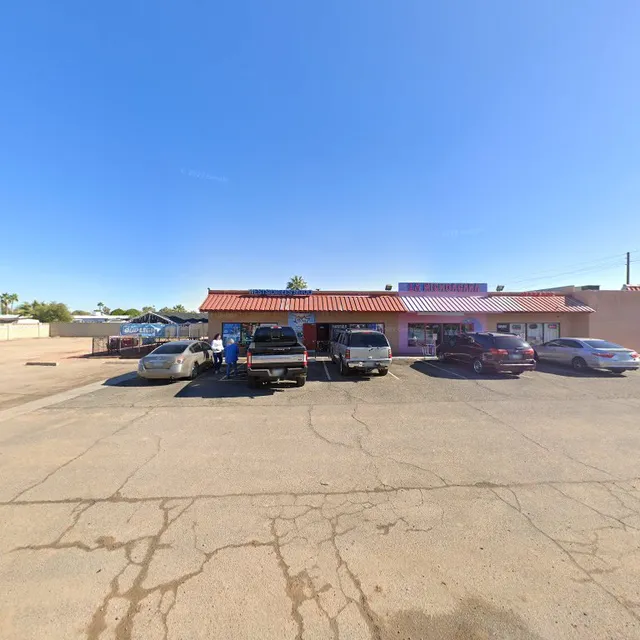 The Ditch, Westside Les's Too