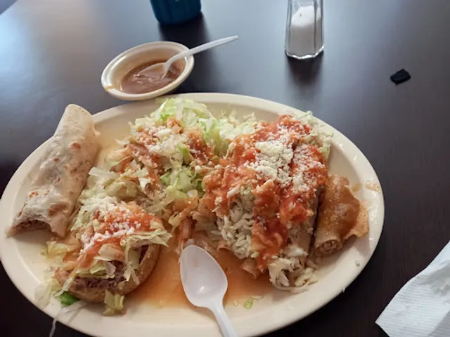Flautas & Sopes
