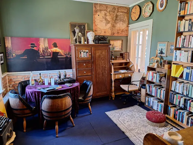 Odd Mama's Vintage Collectibles