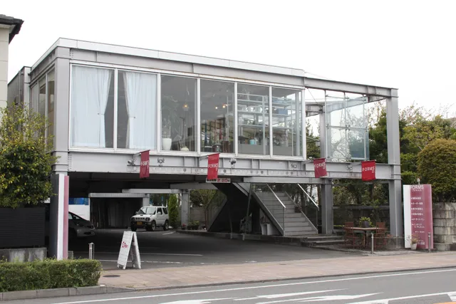 インテリアショップ フォルムス