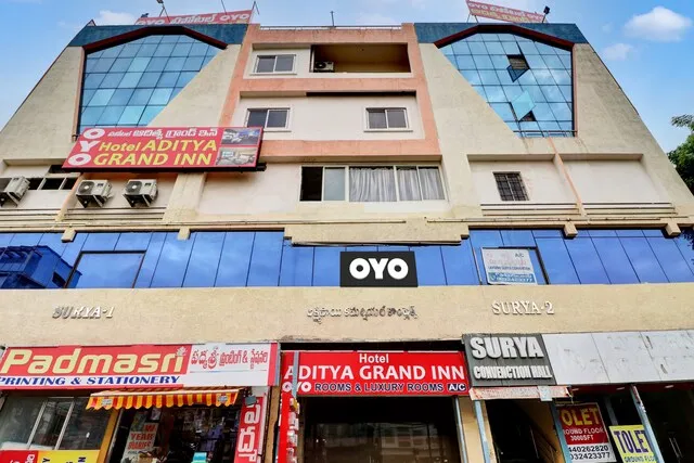 Super OYO Flagship Hotel Aditya Grand Inn