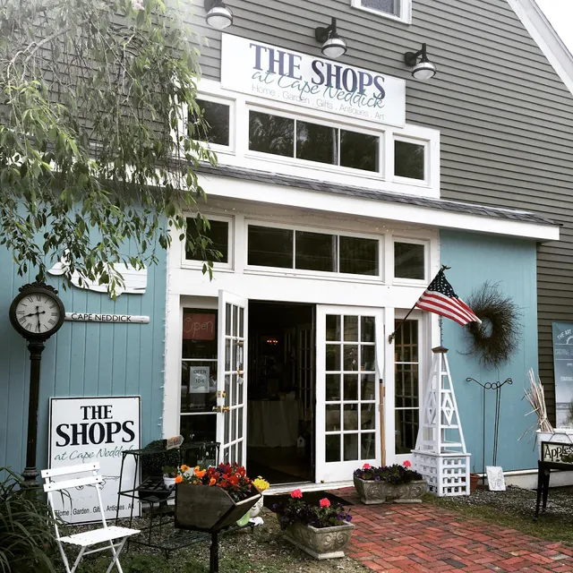 The Shops at Cape Neddick